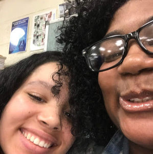 Meet your Posher, Makayla